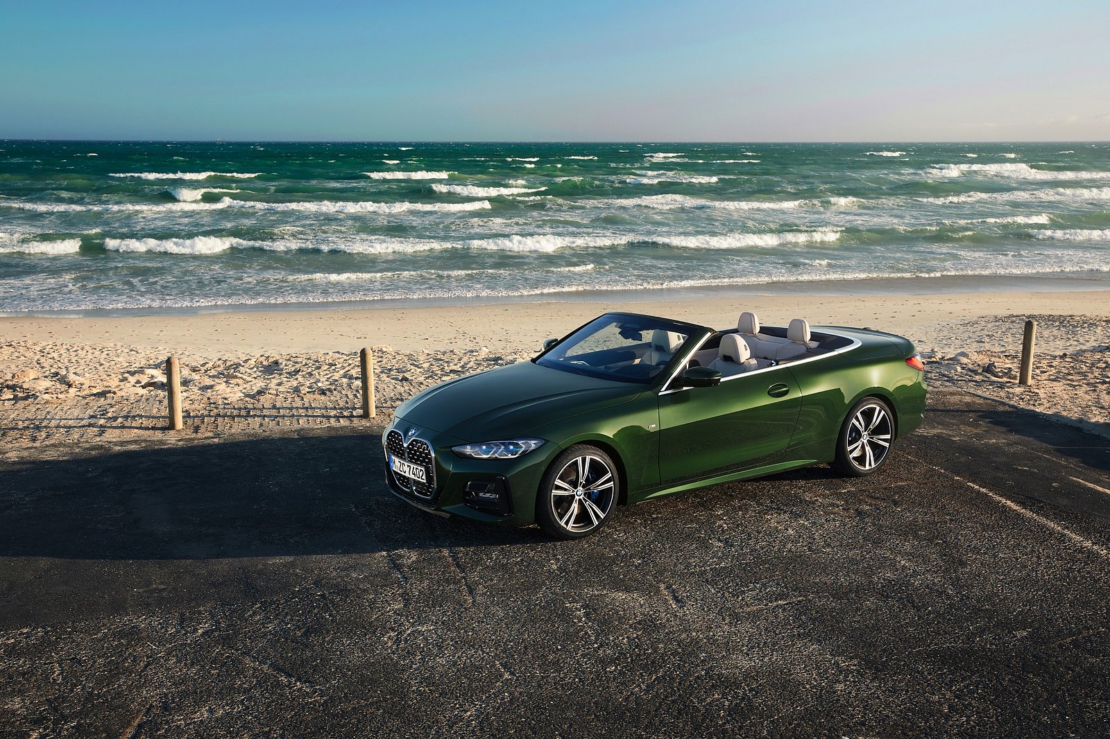 2024 BMW 4 Series Convertible Review: Beauty And The Breeze